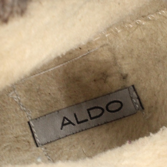 Ladies Booties Aldo Size 10 Faux Fur Cold Weather - Picture 2 of 8